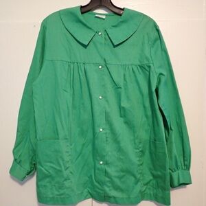 Vintage 60s Kelly Green Pearled Button-Up Blouse with Pointed Flat Collar